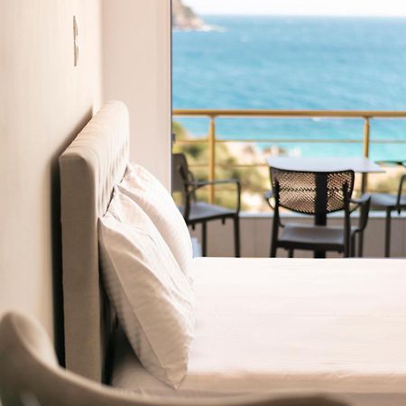 Ionio Rooms Himare Buitenkant foto