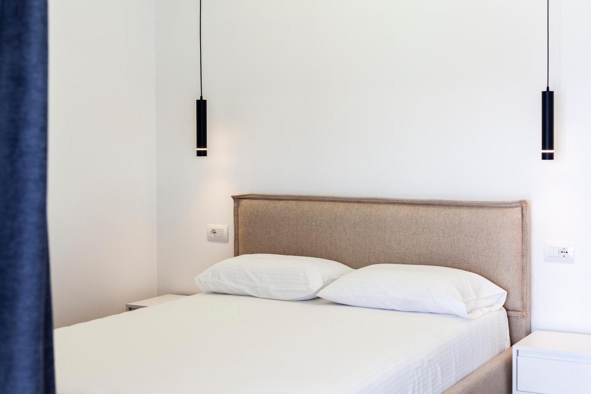 Ionio Rooms Himare Buitenkant foto