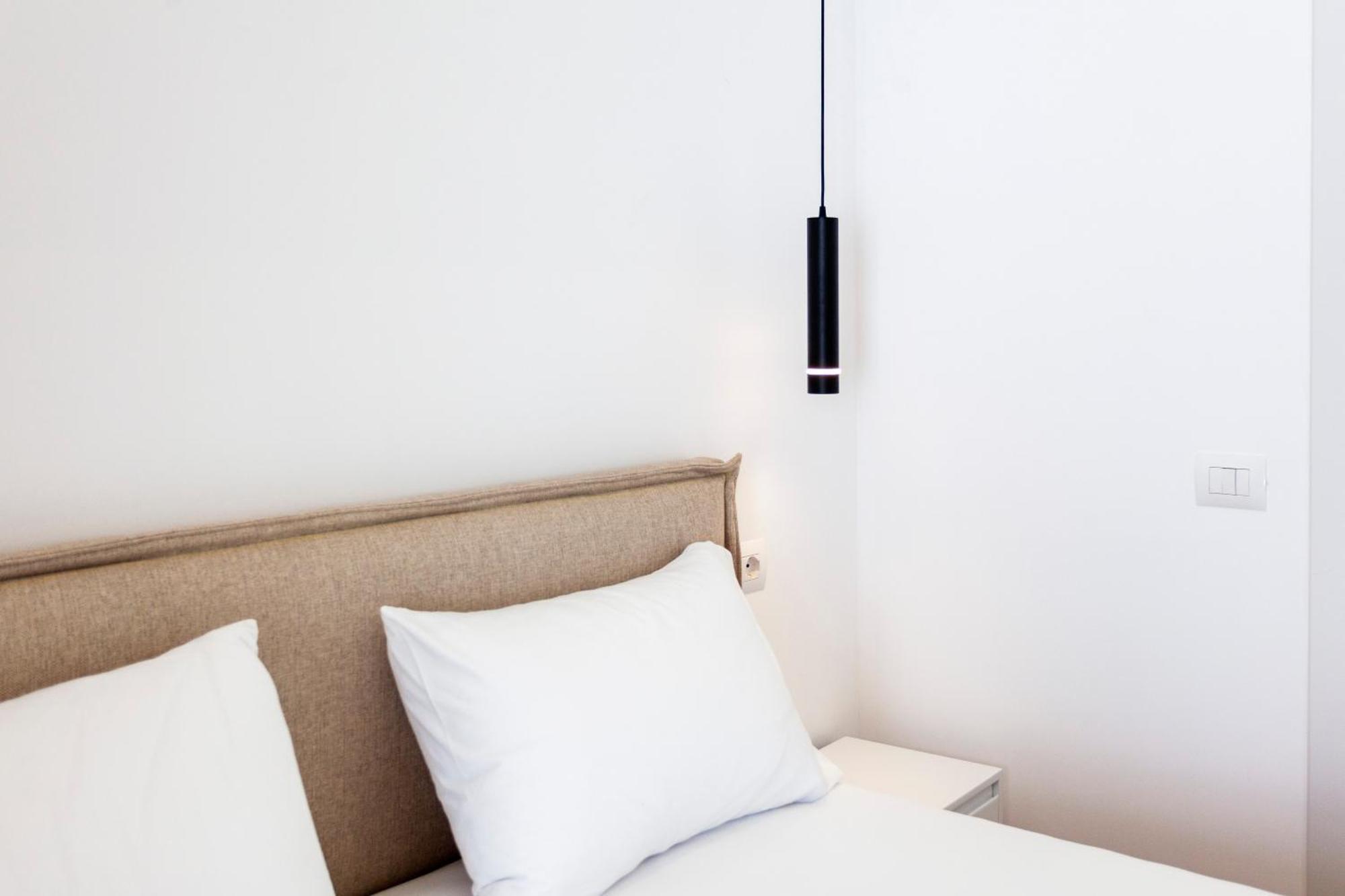 Ionio Rooms Himare Buitenkant foto